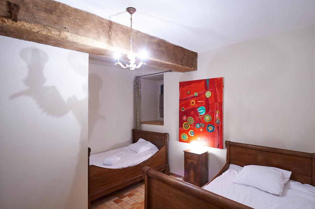 Gite La Terrasse - Manoir Le Plessix Madeuc Corseul Exteriér fotografie